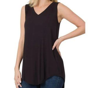 Sleeveless soft basics stretchy curved hem relaxed v-neck top